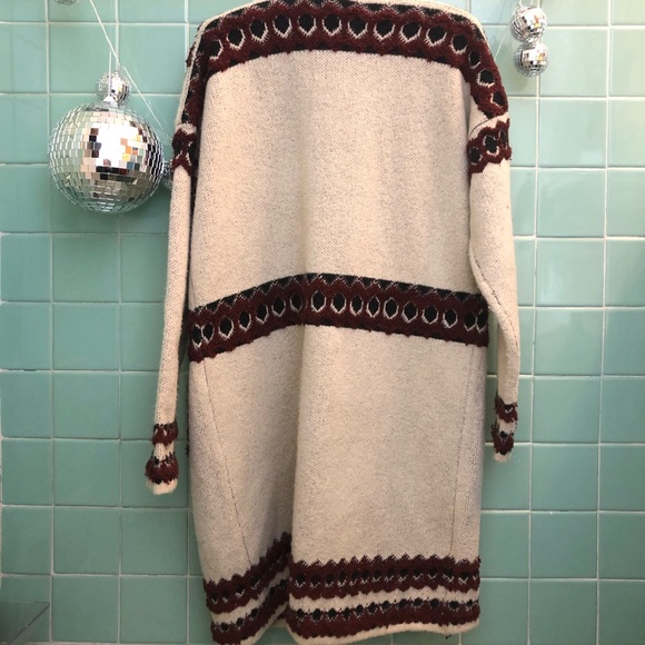 Oversized Boho Cardigan - Picture 2 of 4